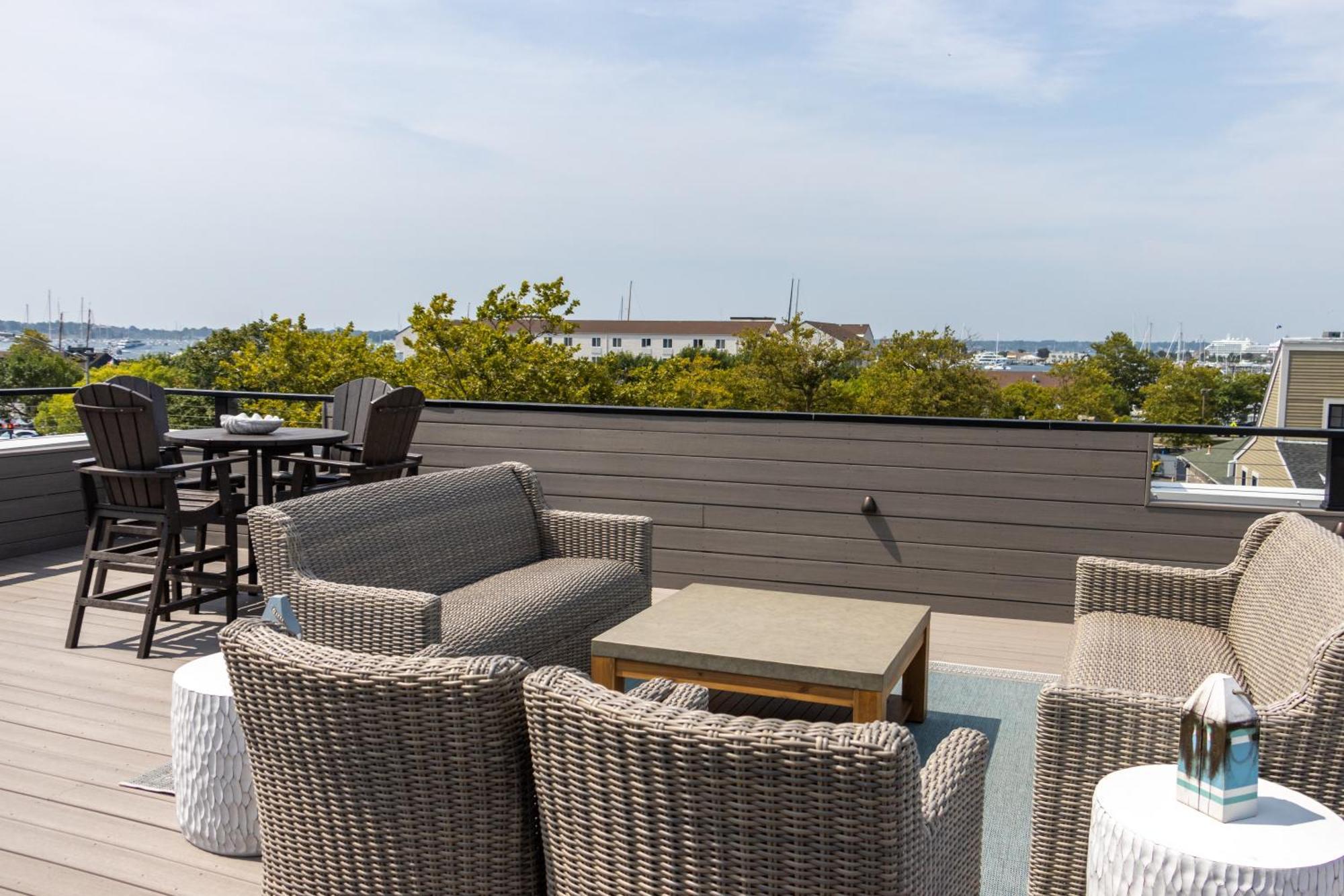 The Newport Lofts - 194 Thames Street Apartment Exterior photo